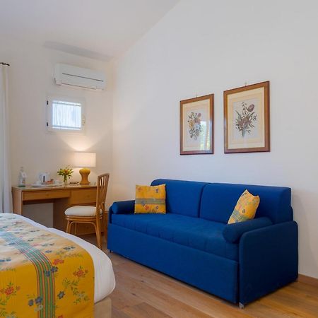 פורטופראיו Hotel Villa Ottone מראה חיצוני תמונה