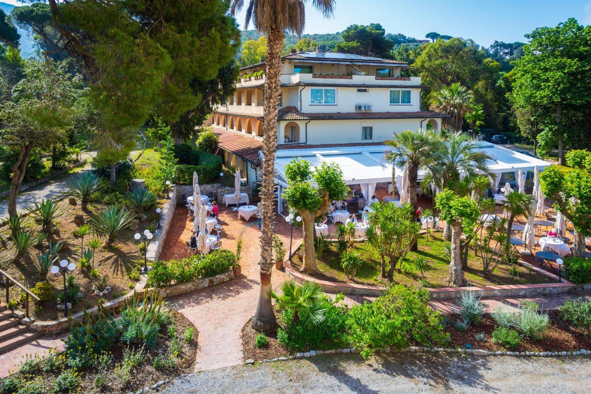 פורטופראיו Hotel Villa Ottone מראה חיצוני תמונה