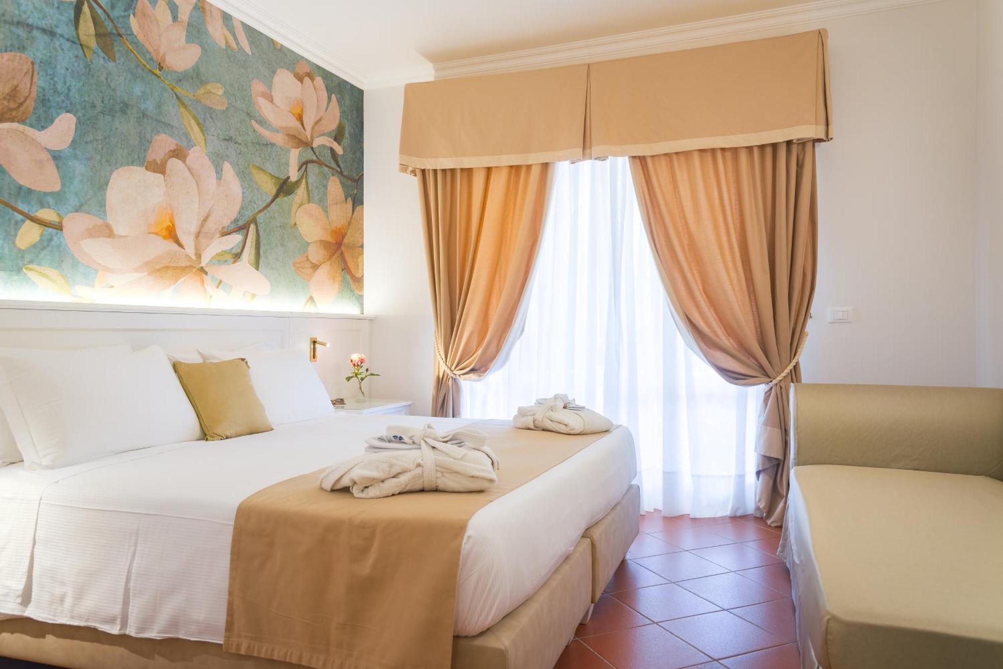 פורטופראיו Hotel Villa Ottone מראה חיצוני תמונה